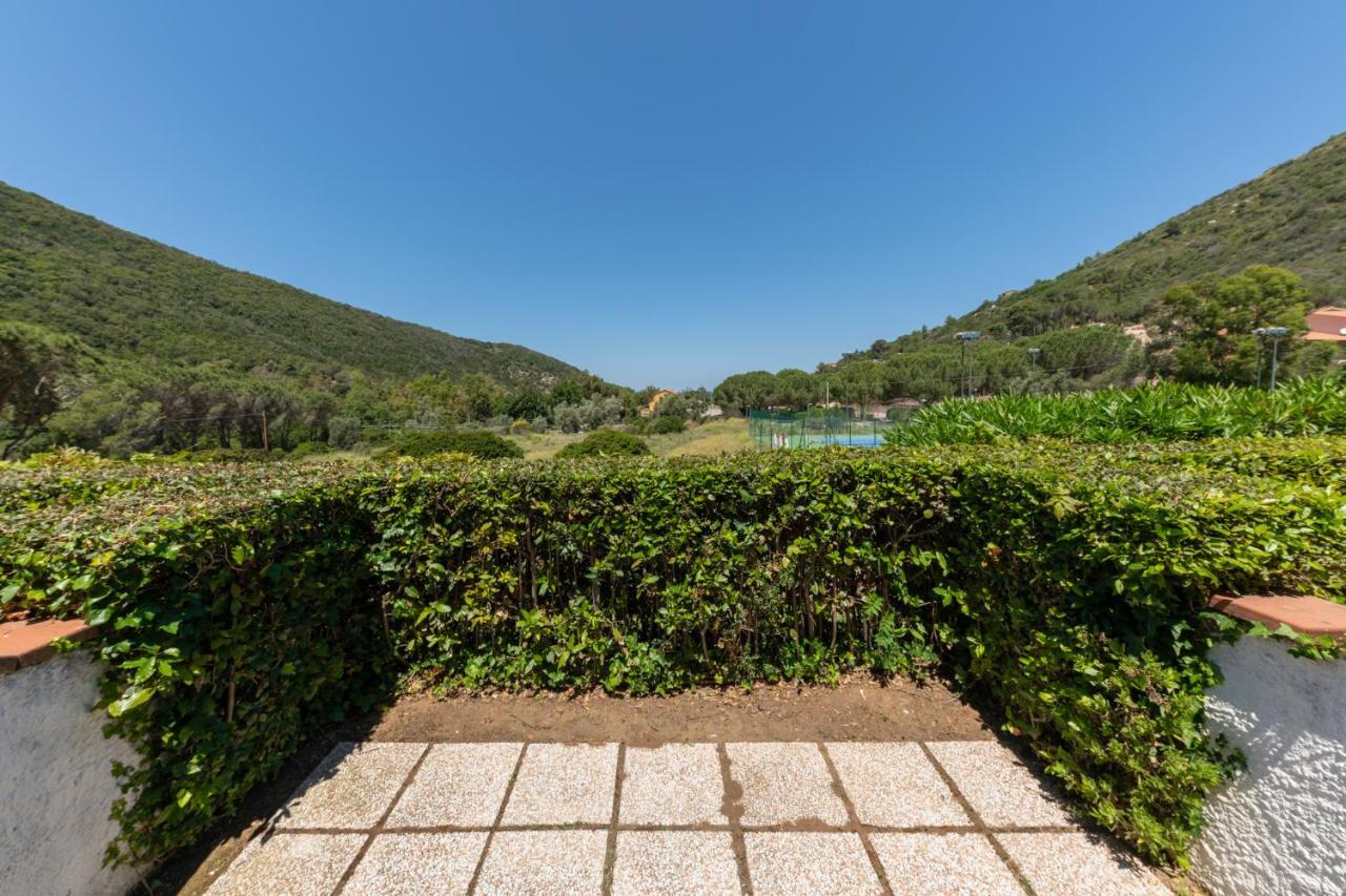 Elba Island Pool & Tennis * Nisporto